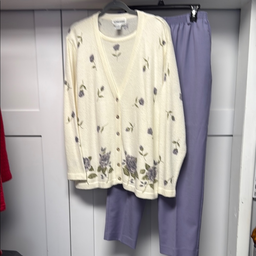 Alfred Dunner Ivory Knit Sweater